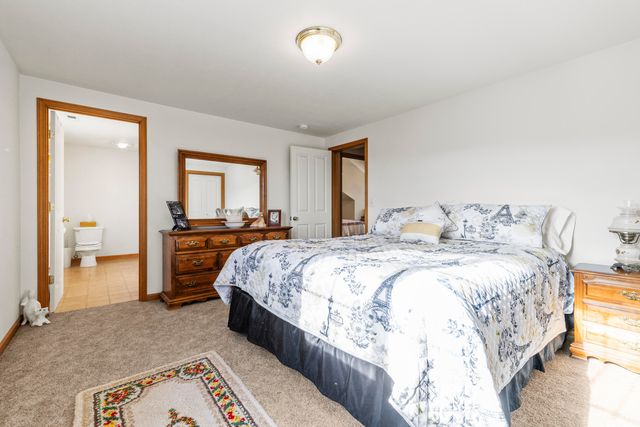 44220 Cowboy Hill Lane, Chiloquin, OR 97624