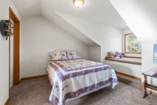 44220 Cowboy Hill Lane, Chiloquin, OR 97624