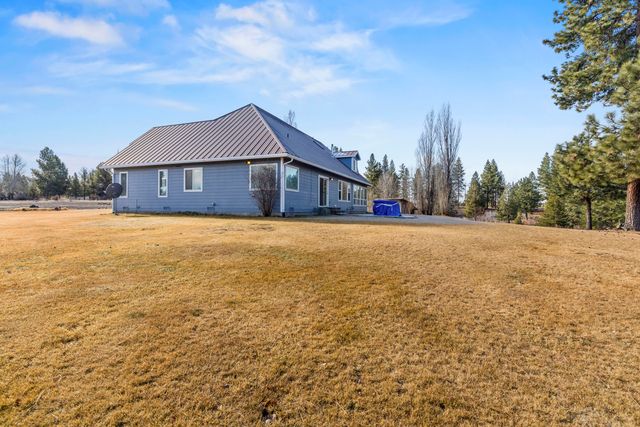 44220 Cowboy Hill Lane, Chiloquin, OR 97624