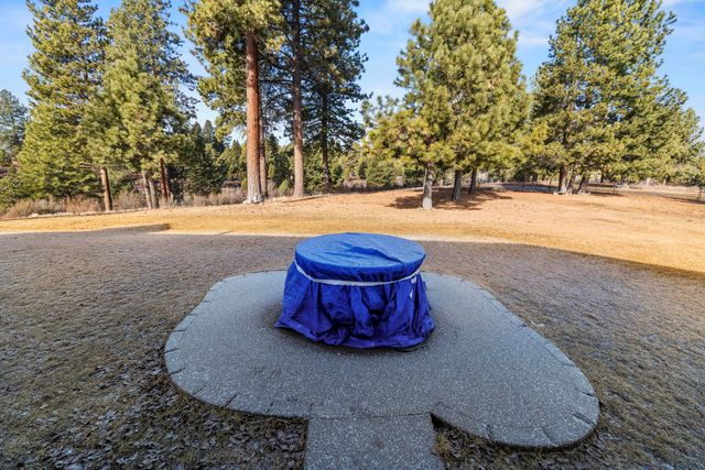 44220 Cowboy Hill Lane, Chiloquin, OR 97624