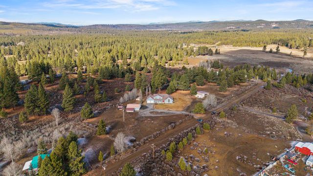 44220 Cowboy Hill Lane, Chiloquin, OR 97624