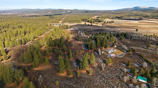 44220 Cowboy Hill Lane, Chiloquin, OR 97624