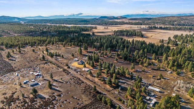 44220 Cowboy Hill Lane, Chiloquin, OR 97624