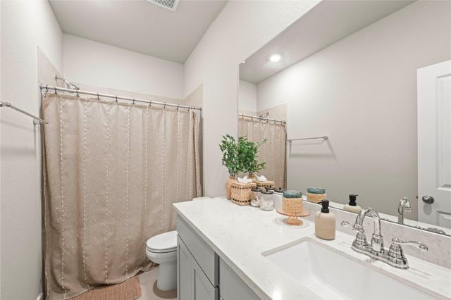 237 Little Green TRL, Jarrell, TX 76537