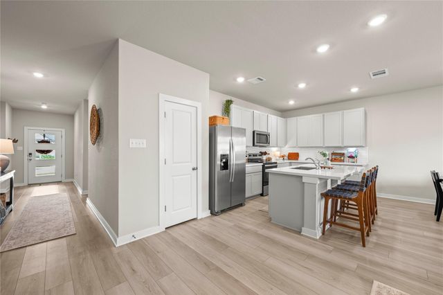 237 Little Green TRL, Jarrell, TX 76537