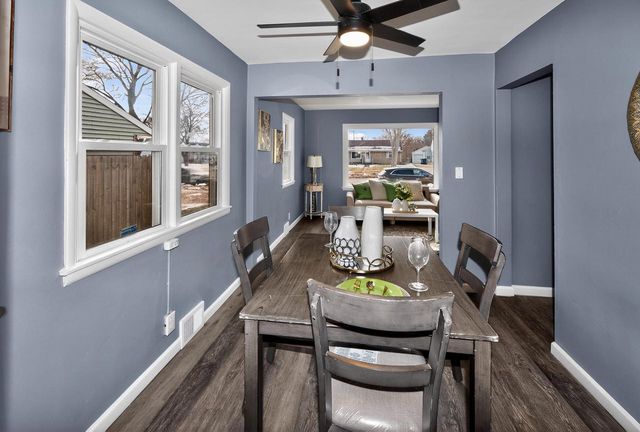 2220 W Neil PLACE, Milwaukee, WI 53209