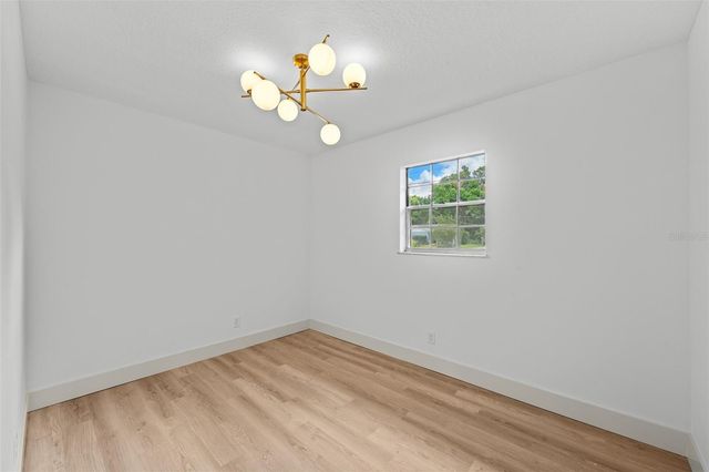 903 LANEWOOD DRIVE, Seffner, FL 33584