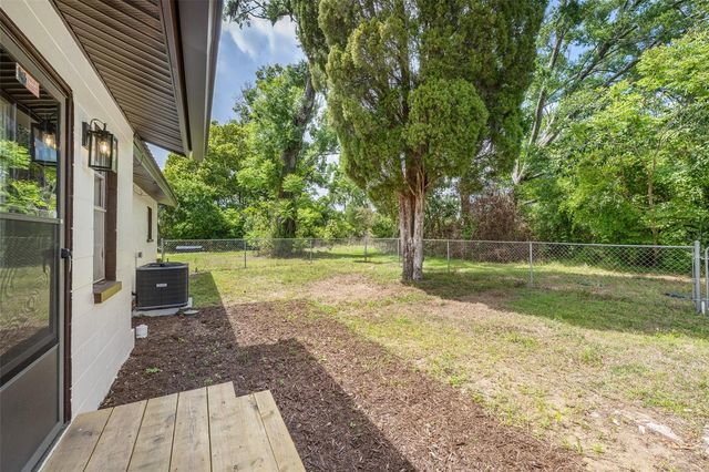 903 LANEWOOD DRIVE, Seffner, FL 33584