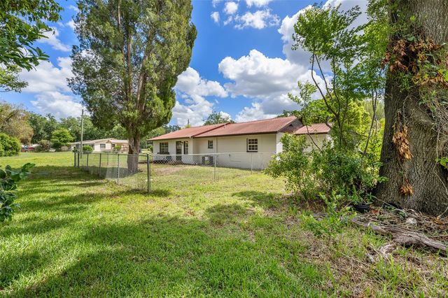 903 LANEWOOD DRIVE, Seffner, FL 33584