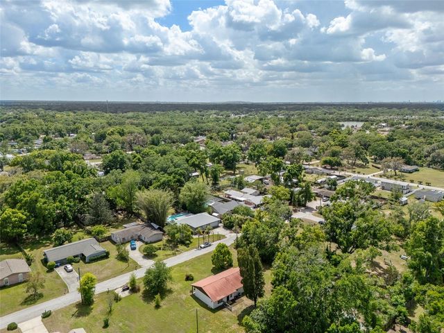 903 LANEWOOD DRIVE, Seffner, FL 33584