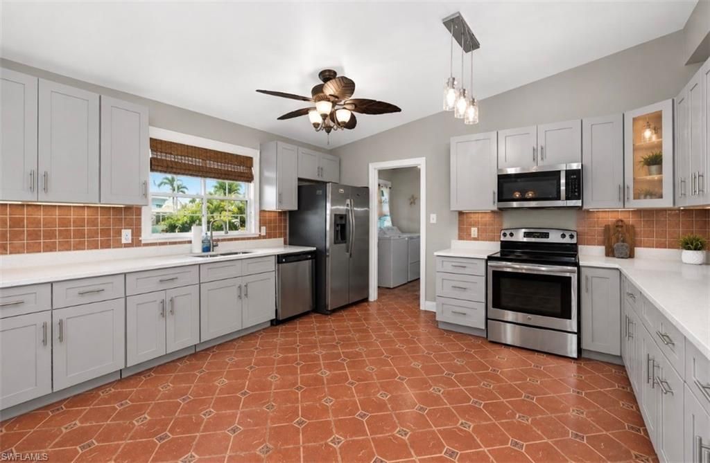 1721 Club House RD, NORTH FORT MYERS, FL 33917 — photo 4