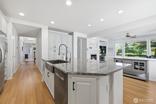 22844 NE 126th Street, Redmond, WA 98053