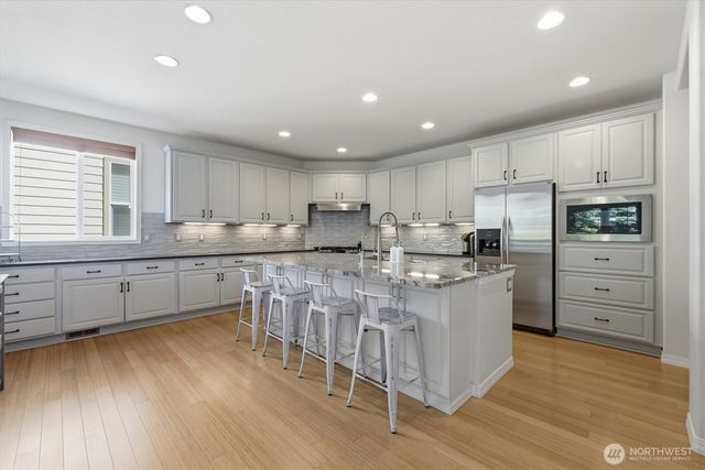 22844 NE 126th Street, Redmond, WA 98053