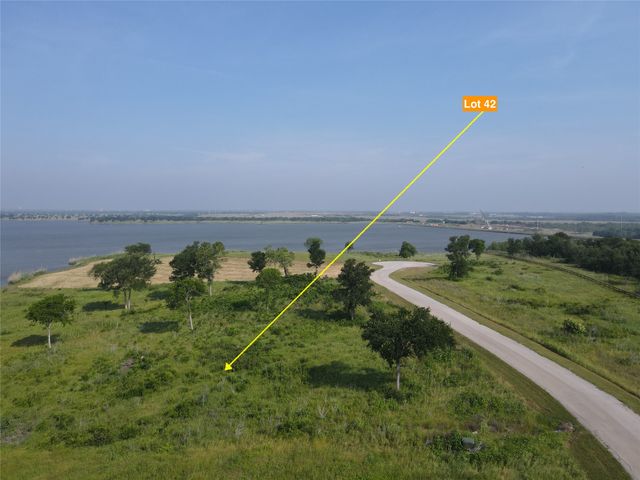 Lot 42 Barefoot Bay Boulevard, Corsicana, TX 75109
