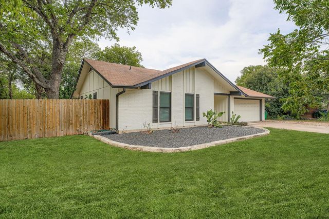 5310 Suburban DR, Austin, TX 78745