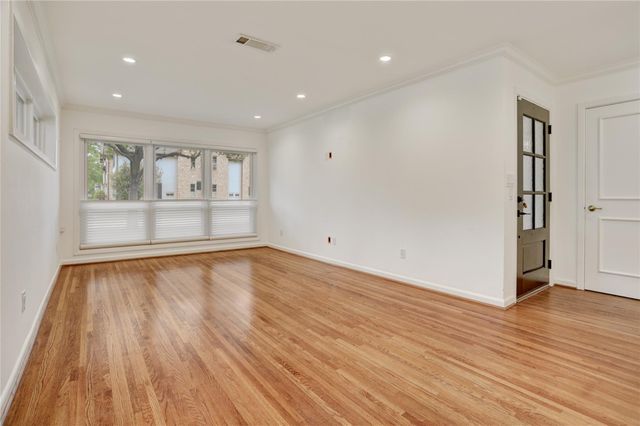 8825 Cedarbrake Drive, Houston, TX 77055