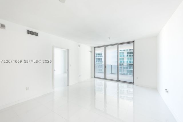 488 NE 18th St 1907, Miami, FL 33132