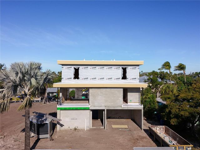 581 HIBISCUS WAY, Longboat Key, FL 34228