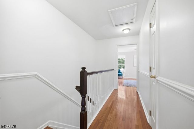 204 Swathmore Dr, Nutley Twp., NJ 07110