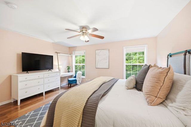 204 Swathmore Dr, Nutley Twp., NJ 07110