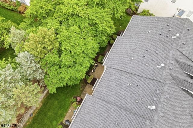 204 Swathmore Dr, Nutley Twp., NJ 07110
