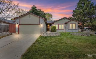 2910 Cougar Ave, Nampa, ID 83687