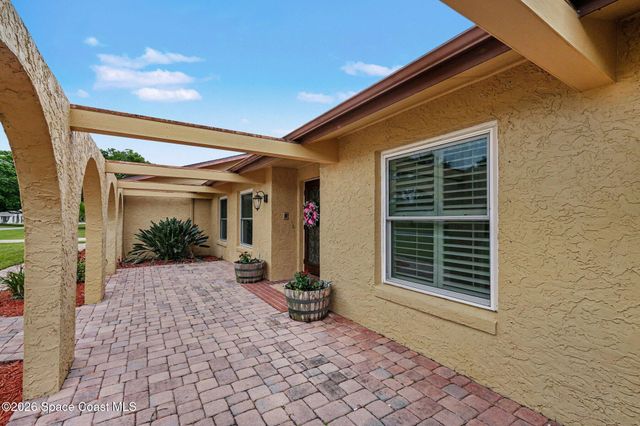 475 Bella Capri Drive, Merritt Island, FL 32952