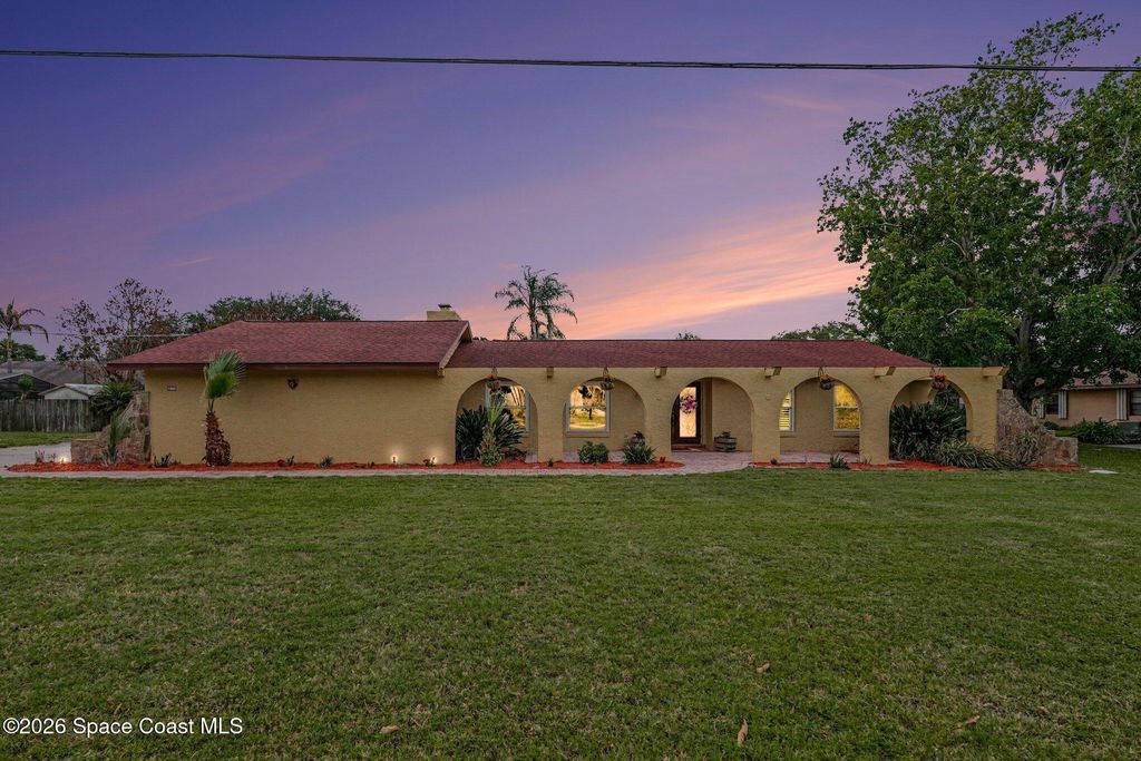 475 Bella Capri Drive, Merritt Island, FL 32952