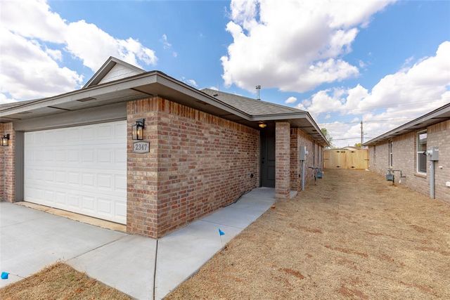 2327 SW 90 Place, Oklahoma City, OK 73159