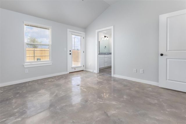 2327 SW 90 Place, Oklahoma City, OK 73159