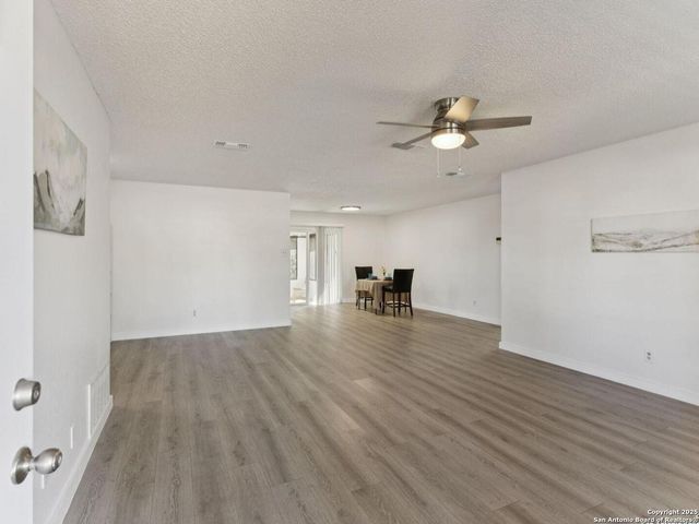 3710 Pipers Cross, San Antonio, TX 78251