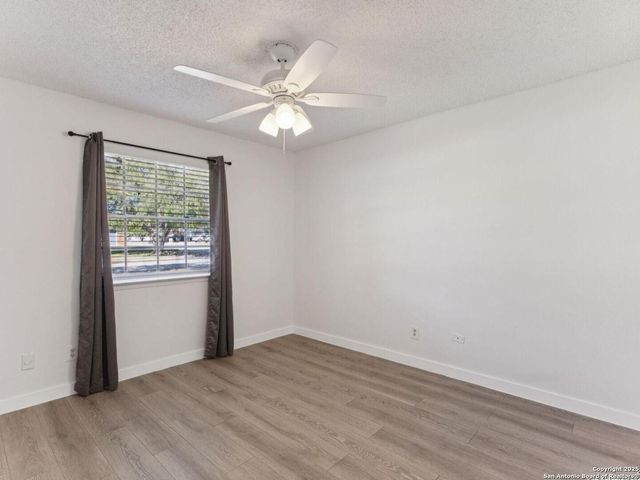 3710 Pipers Cross, San Antonio, TX 78251