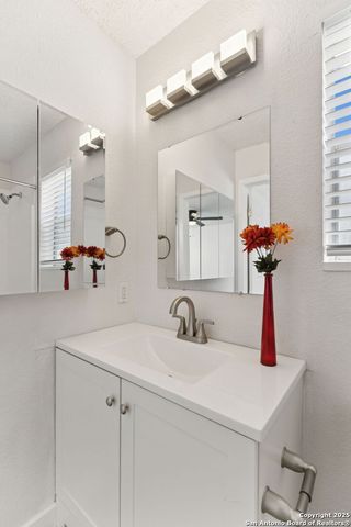 3710 Pipers Cross, San Antonio, TX 78251