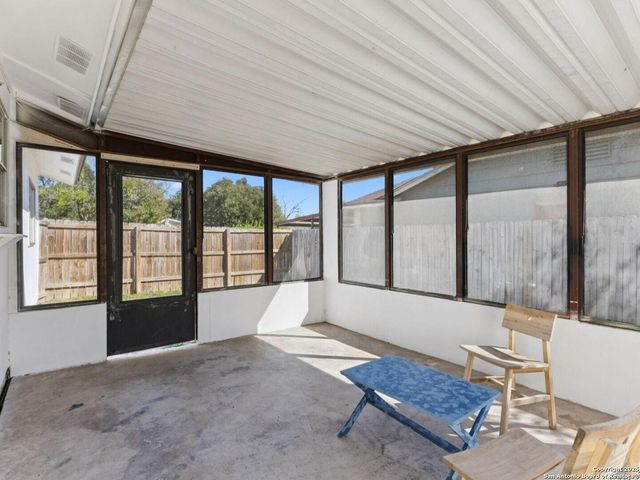 3710 Pipers Cross, San Antonio, TX 78251