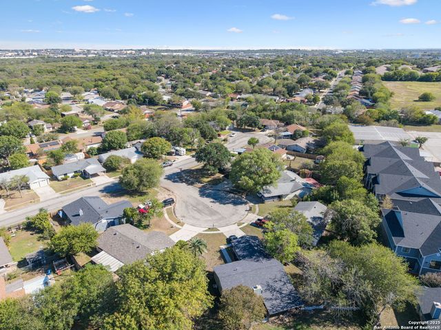 3710 Pipers Cross, San Antonio, TX 78251