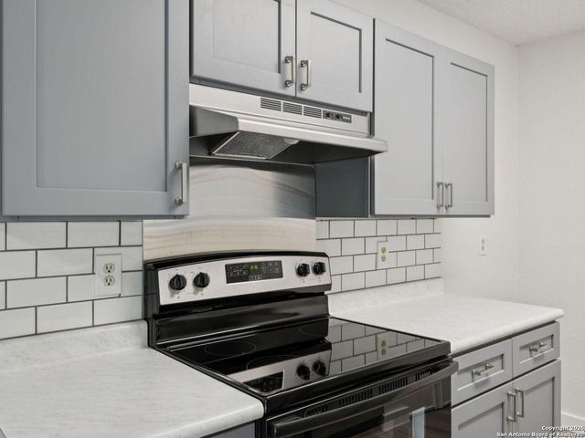 3710 Pipers Cross, San Antonio, TX 78251