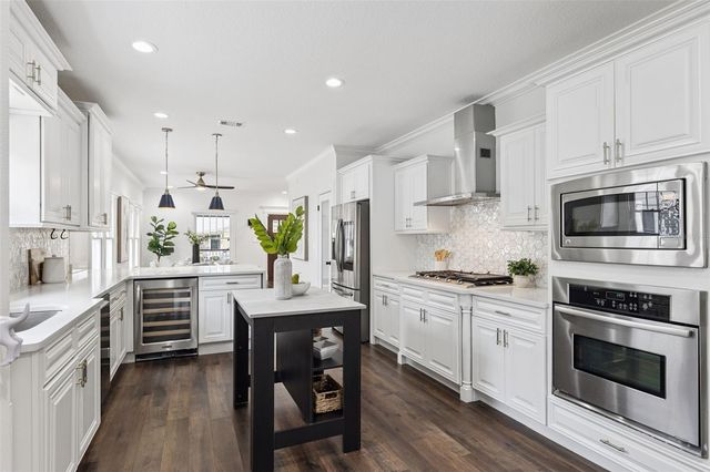 421 E CONCORD STREET, Orlando, FL 32803