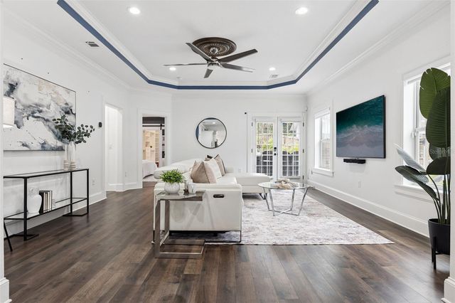 421 E CONCORD STREET, Orlando, FL 32803
