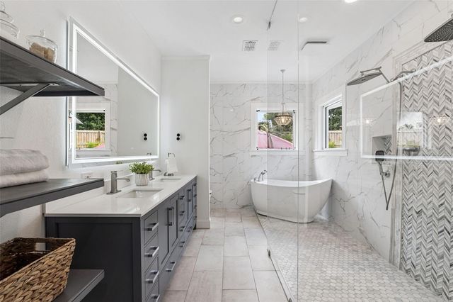 421 E CONCORD STREET, Orlando, FL 32803
