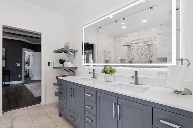 421 E CONCORD STREET, Orlando, FL 32803