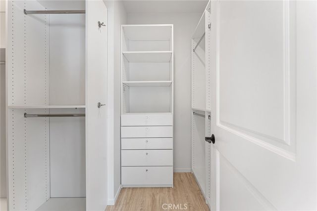 913 N Hilldale Avenue 3, West Hollywood, CA 90069
