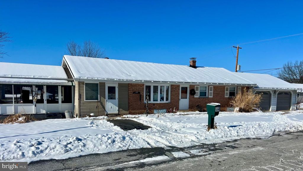 832 FRITZ AVE, Reading, PA 19607