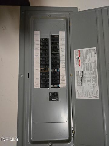 210 Taylor Drive, Piney Flats, TN 37686