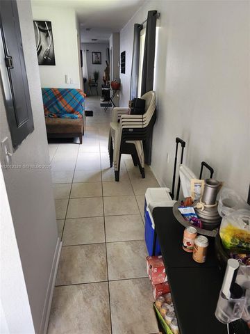 26201 SW 135th Ave, Homestead, FL 33032