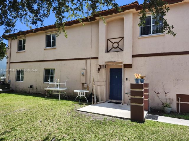 26201 SW 135th Ave, Homestead, FL 33032