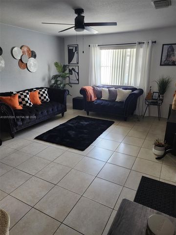26201 SW 135th Ave, Homestead, FL 33032