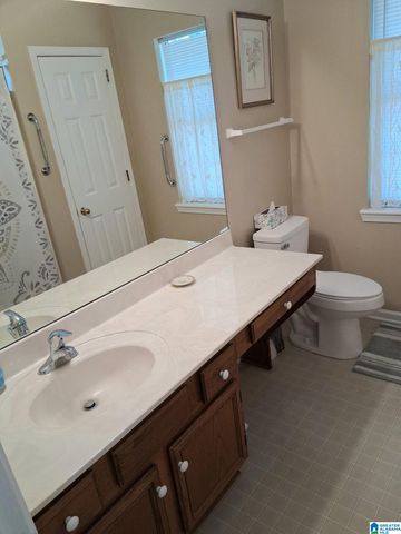 1540 OLIVER ROAD, Leeds, AL 35094