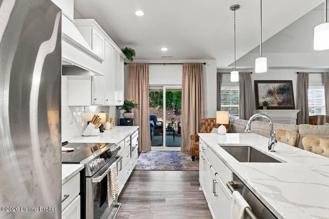 14605 Reserve Park Pl, Louisville, KY 40299