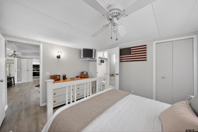 7320 Panorama Dr, Frankston, TX 75763