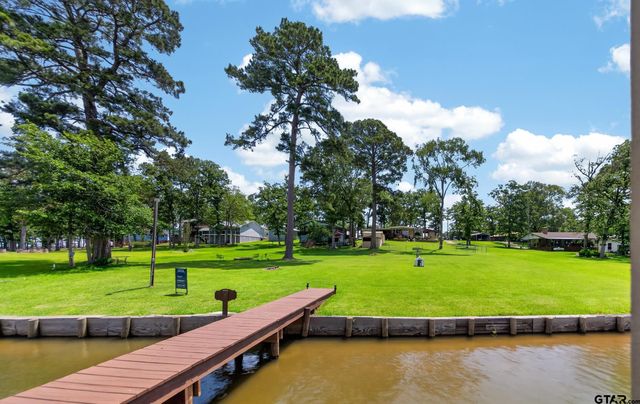 7320 Panorama Dr, Frankston, TX 75763